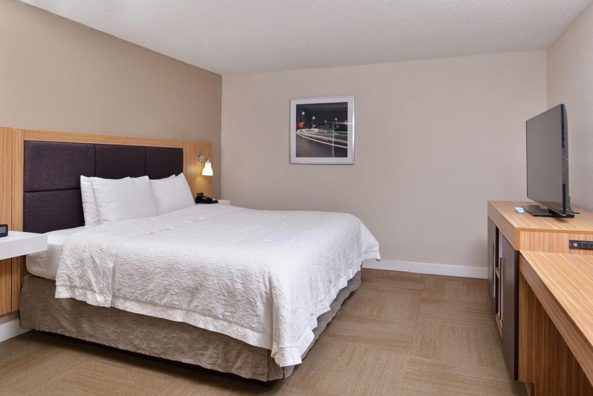 Hampton Inn Greensboro East / Mcleansville Exterior foto